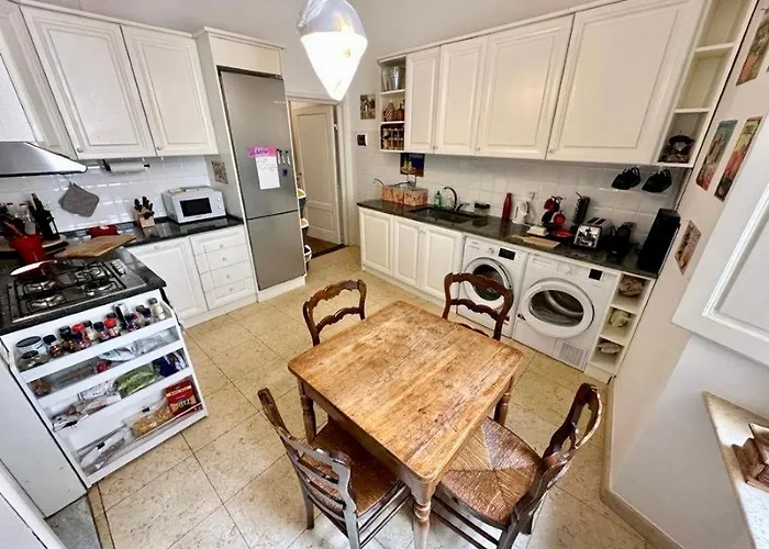 Tintori Elegant Apartment