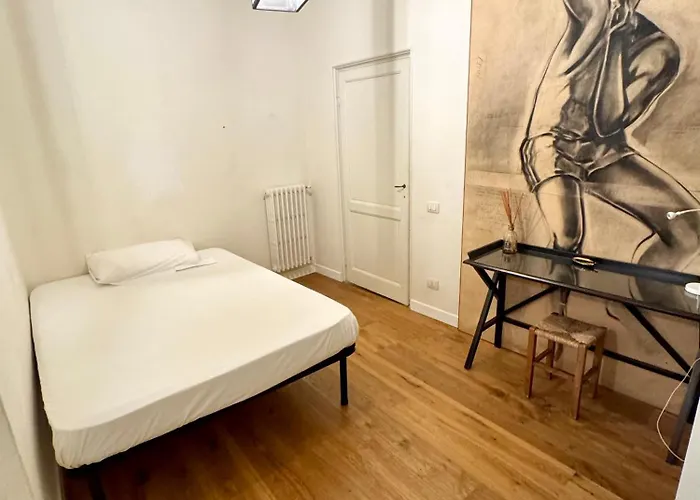 Tintori Elegant Apartment Florence